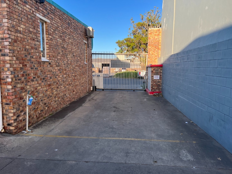 Commercial Property for Sale in North End Eastern Cape